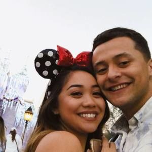 Meet your Posher, Jasmine